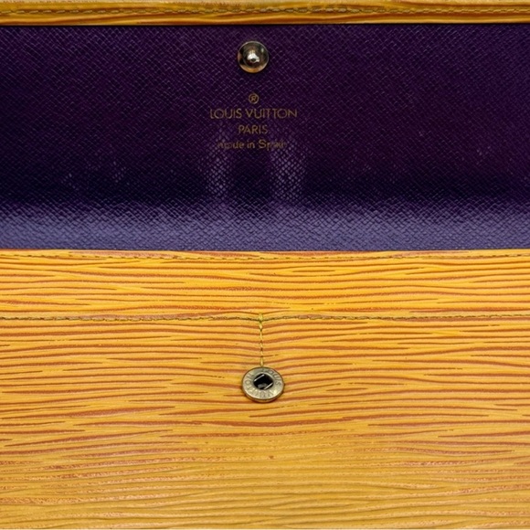 Louis Vuitton Vintage BUNDLE Yellow Epi Leather Bucket Noe and matching wallet - Picture 14 of 16